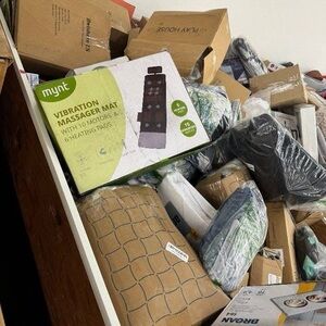 20 Mystery Box Shelf Pull Reseller amazon Walmart target new